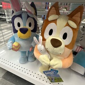 Bluey & Bingo Easter greeters